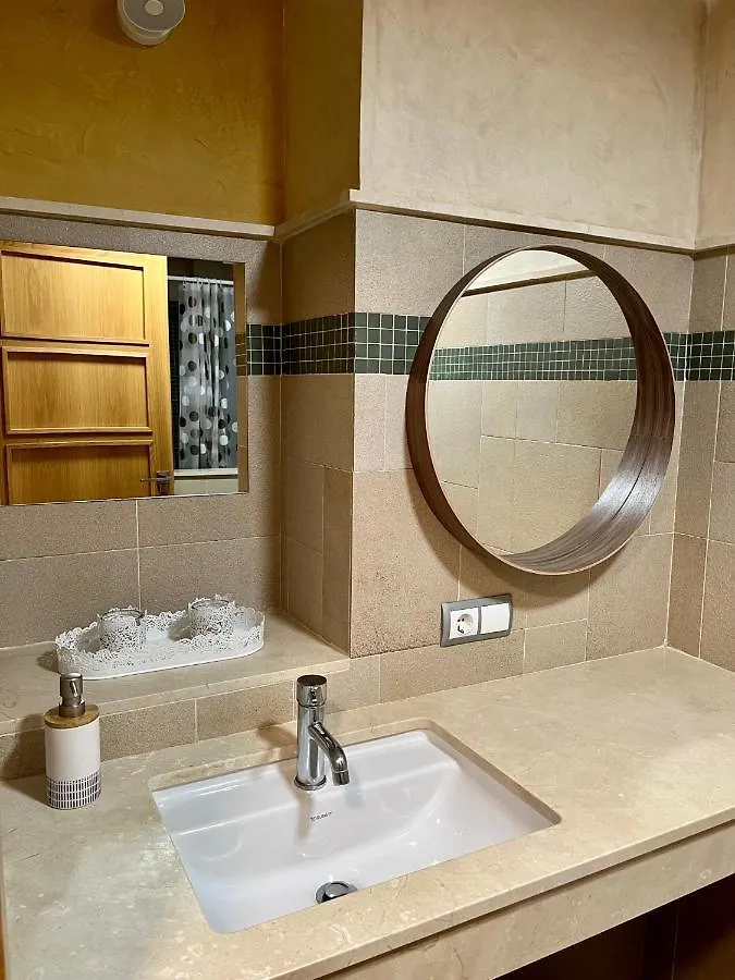 1D Brand New Apartment Downtown Sevilla, Azofaifo Street